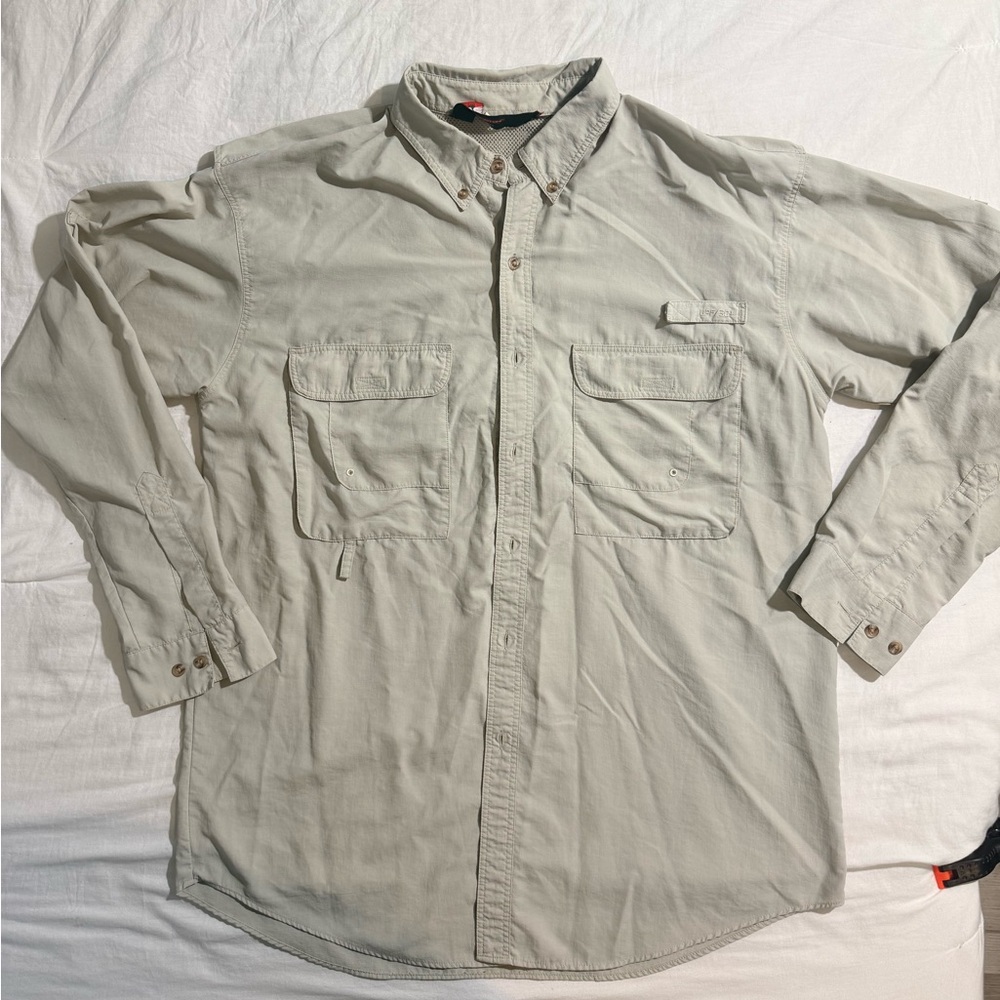 Redington Khaki UPF 30+ Vented Fishing Shirt Mens M Long Sleeve Fly Fishing